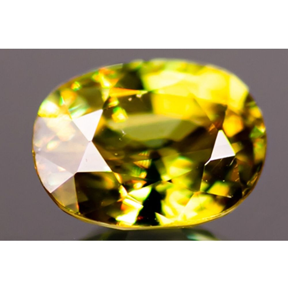 天然スフェーン 1.920ct 