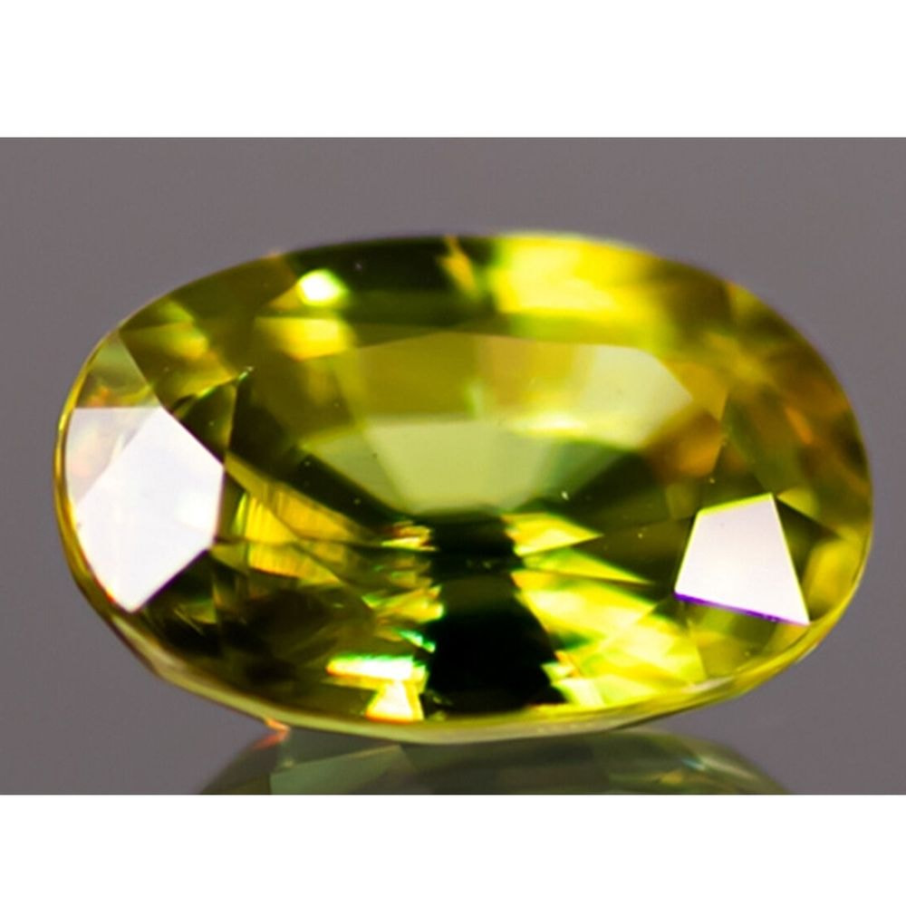 天然スフェーン 2.363ct 