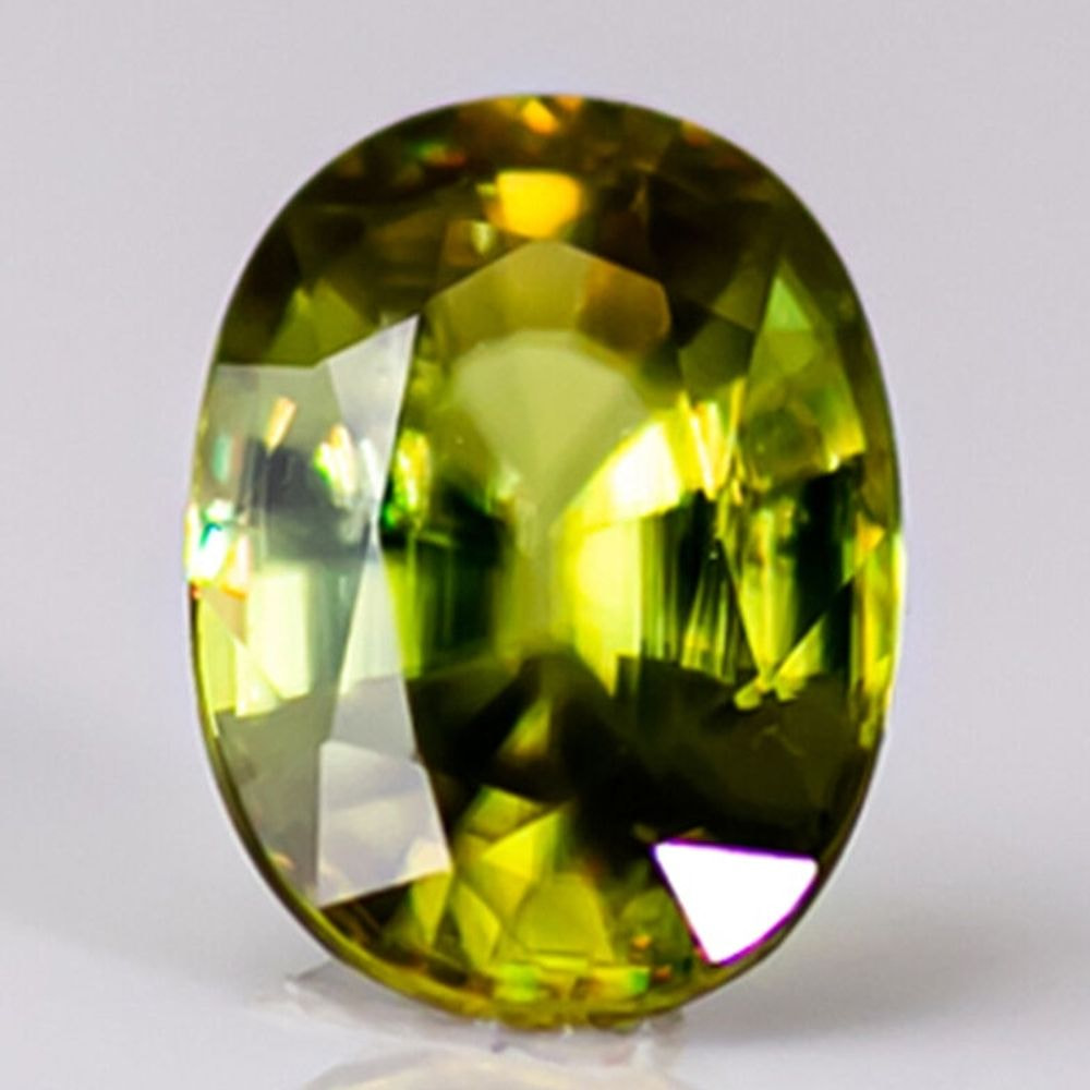 天然スフェーン 2.363ct 
