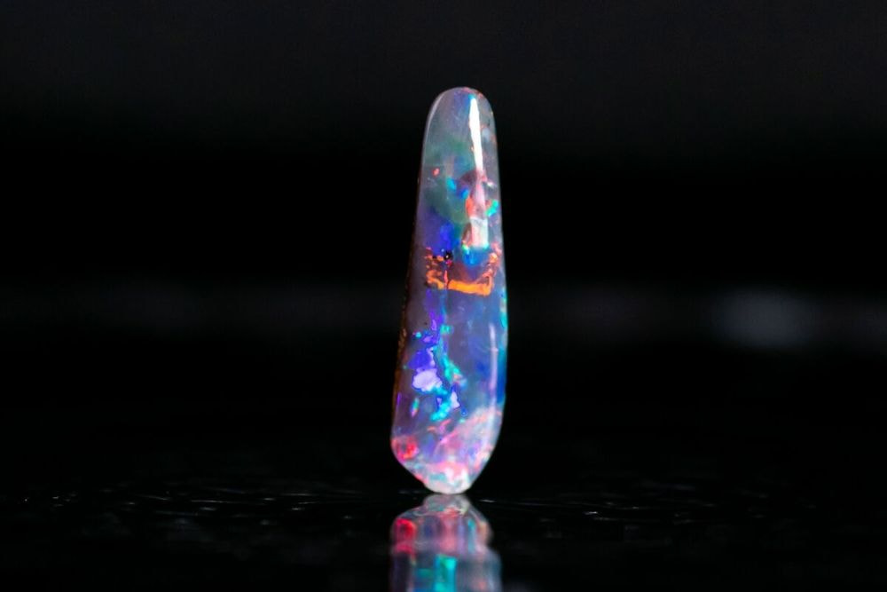 天然ボルダーオパール 3.89ct 天然ボルダーオパール 3.89ct