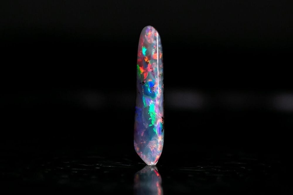 天然ボルダーオパール 3.89ct 天然ボルダーオパール 3.89ct