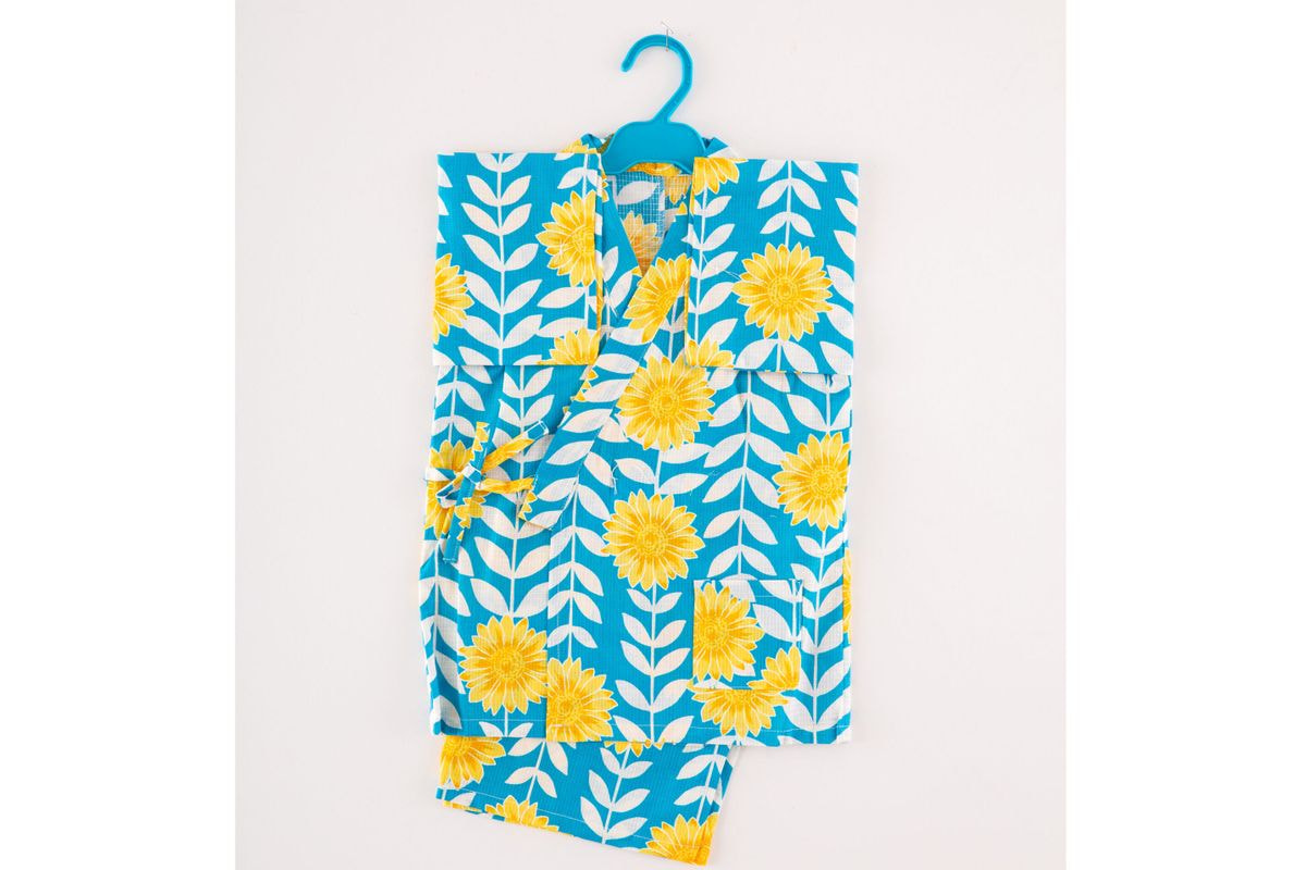 子供サイズ1 女の子甚平 青い色 ひまわり花柄 品番kdjg14 スタジオ七色
