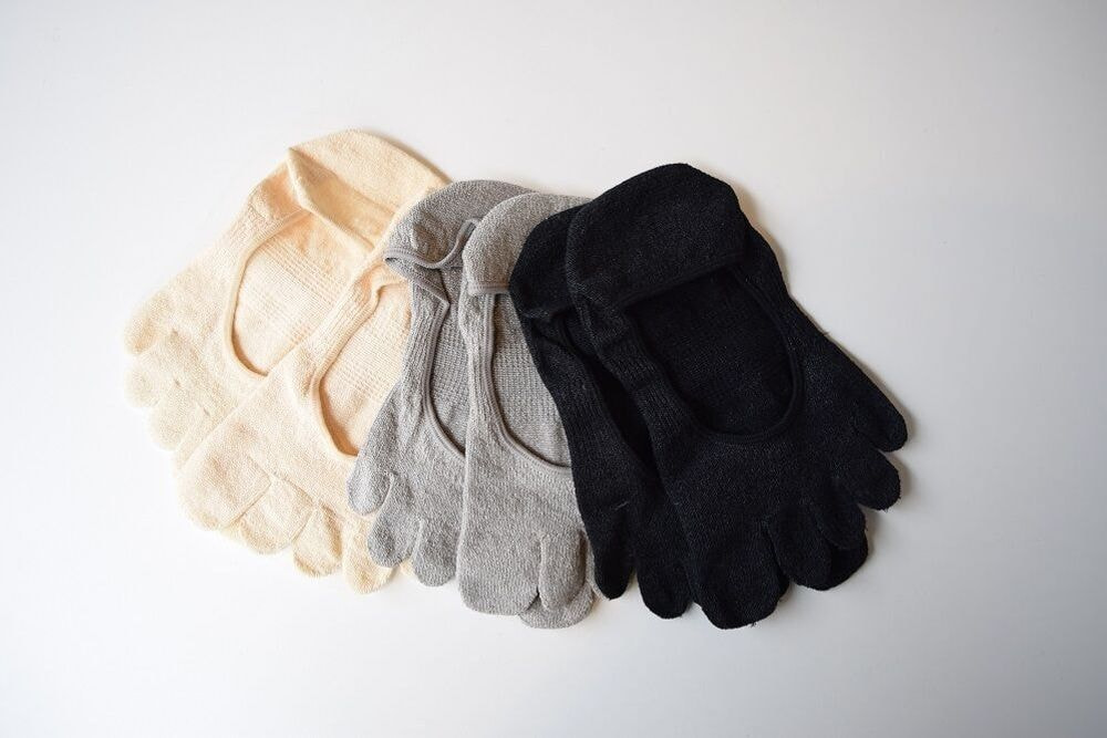 【TUTUMU】和紙五本指短々靴下