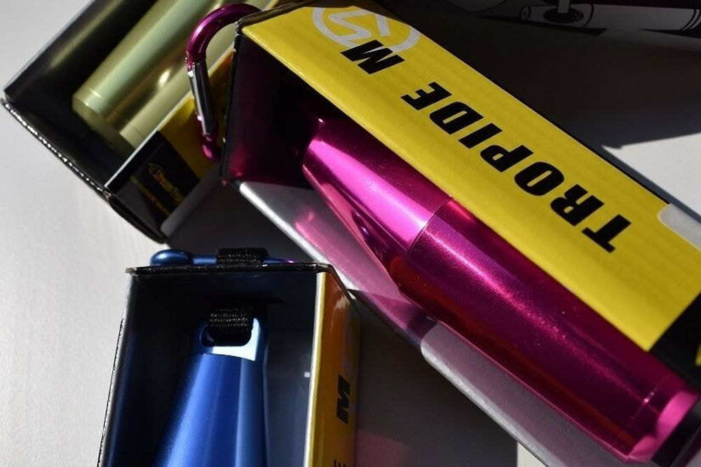 TROPIDE 携帯灰皿