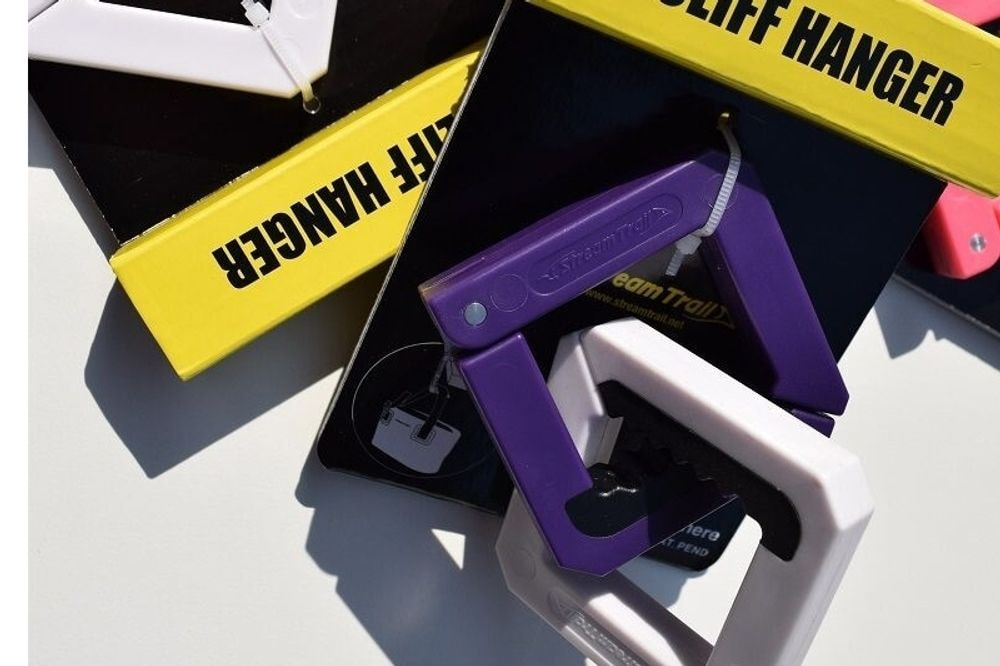 CLIFF HANGER パープル