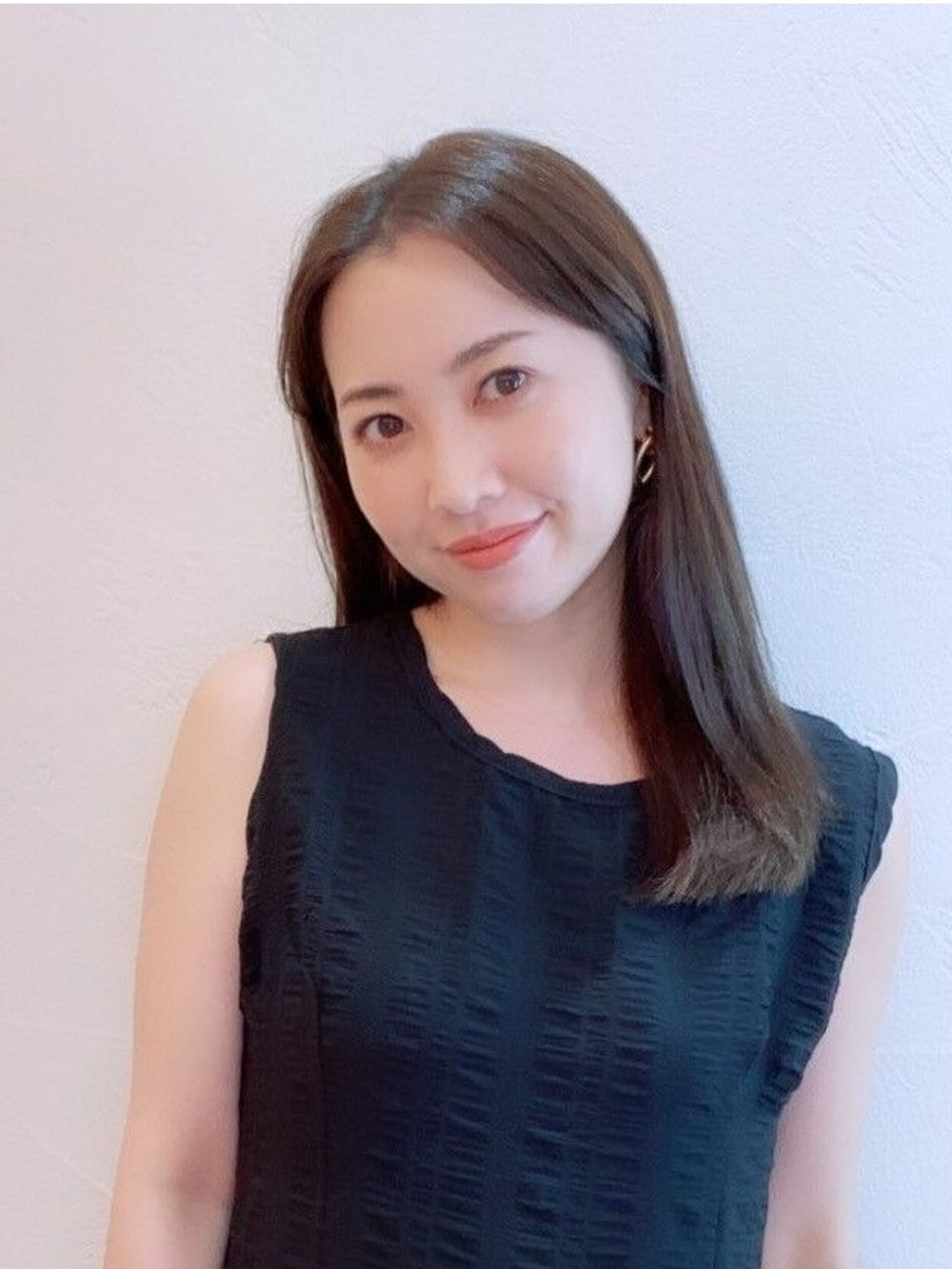 プロが教える「一生モノのメイク術」であなたをプロデュース（対面90分）TOMOMI