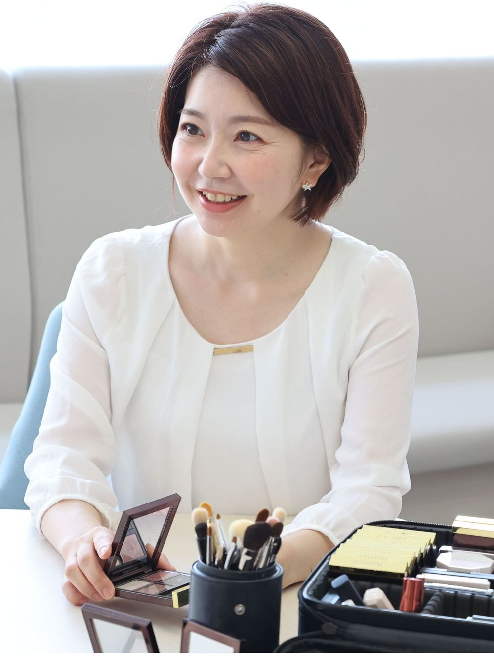 4ステップ パーツ集中 - ナチュラルフルメイクレッスン　30代向け（オンライン60分）かりのひなこ