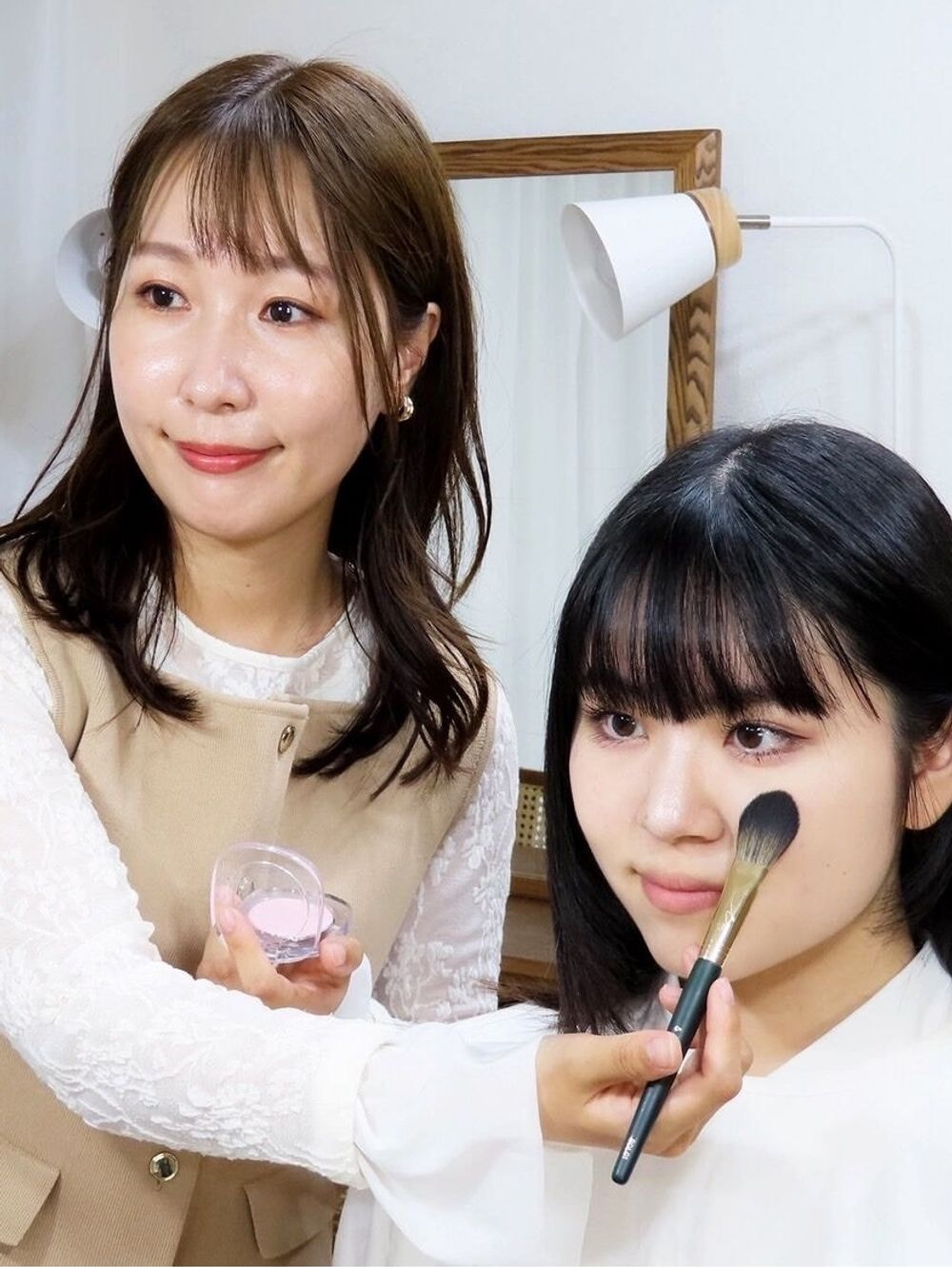 顔タイプ診断付き似合わせポイントメイクレッスン（対面90分）ERI